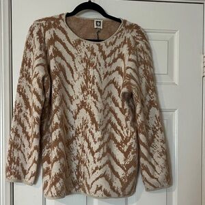 NWT Anne Klein zebra print “fuzzy” sweater. Size large. Camel/ivory colors.
